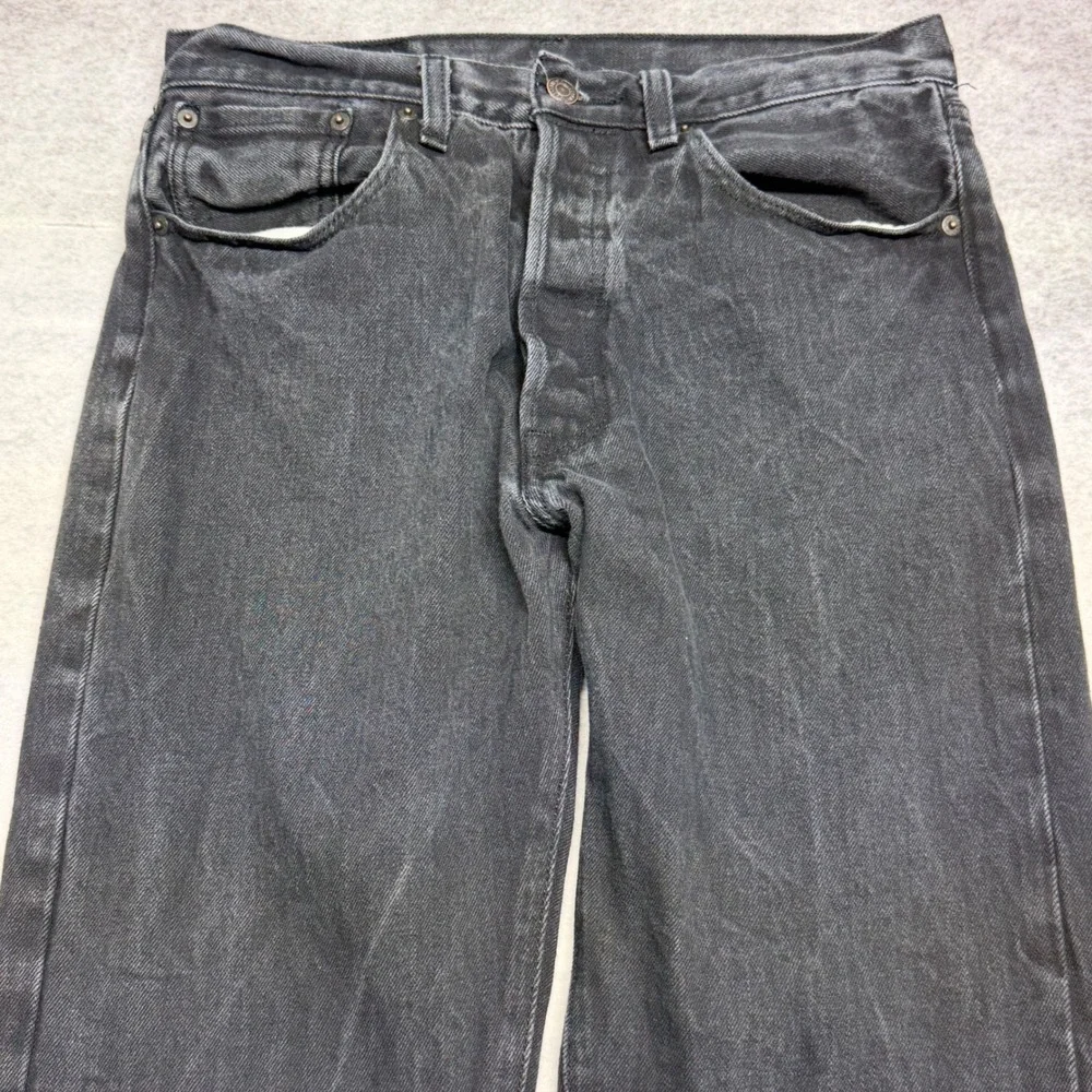 Levis 501 Original Fit Mens 32x34 Black Faded Button Fly Straight Leg Jeans